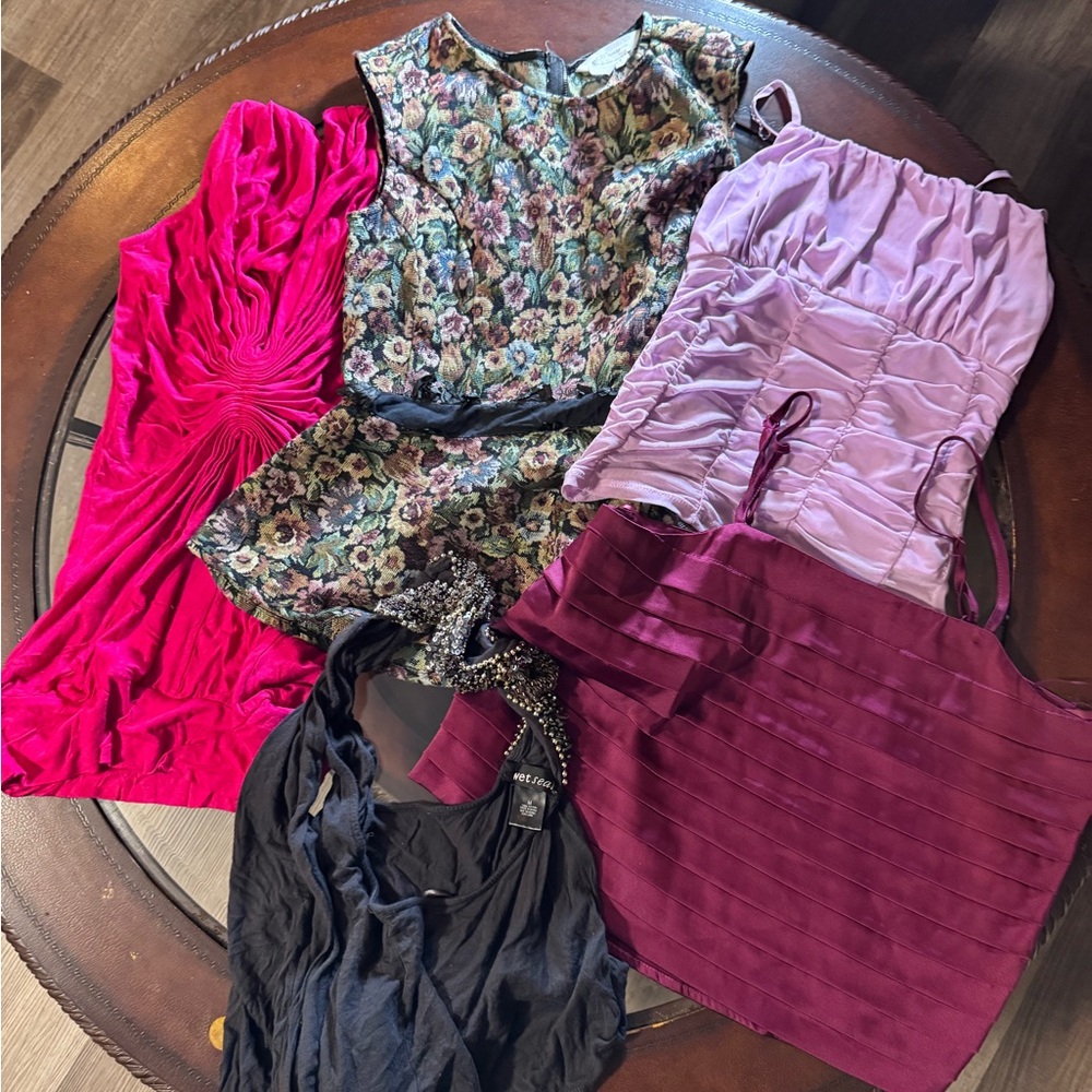 ‼️ ‼️Bundle of women’s tops‼️‼️